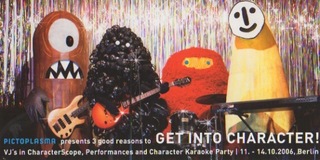 ,picto-orphanage'       
Pictoplasma Conference    
Haus der Berliner Festspiele 2006    
Figurenbau: Kostümklasse der UdK    
Fotos: Pictoplasma